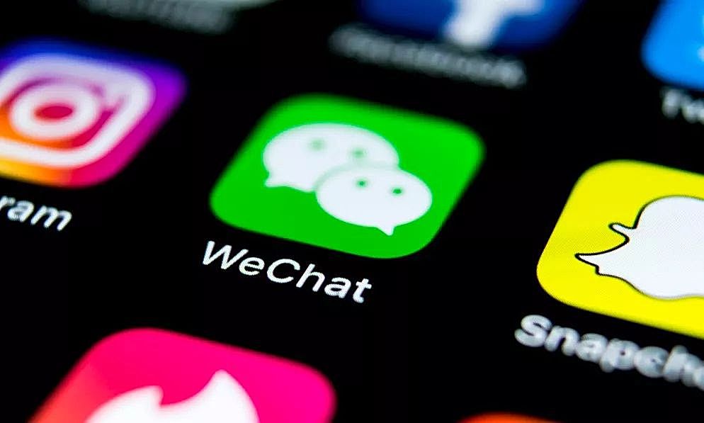 新知圖譜, 獨家 | YY上線「追吖」,社交戰沒完沒了?