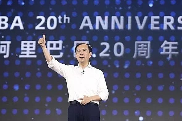 新知圖譜, 馬云歸隱江湖,繼任者張勇的七個瞬間